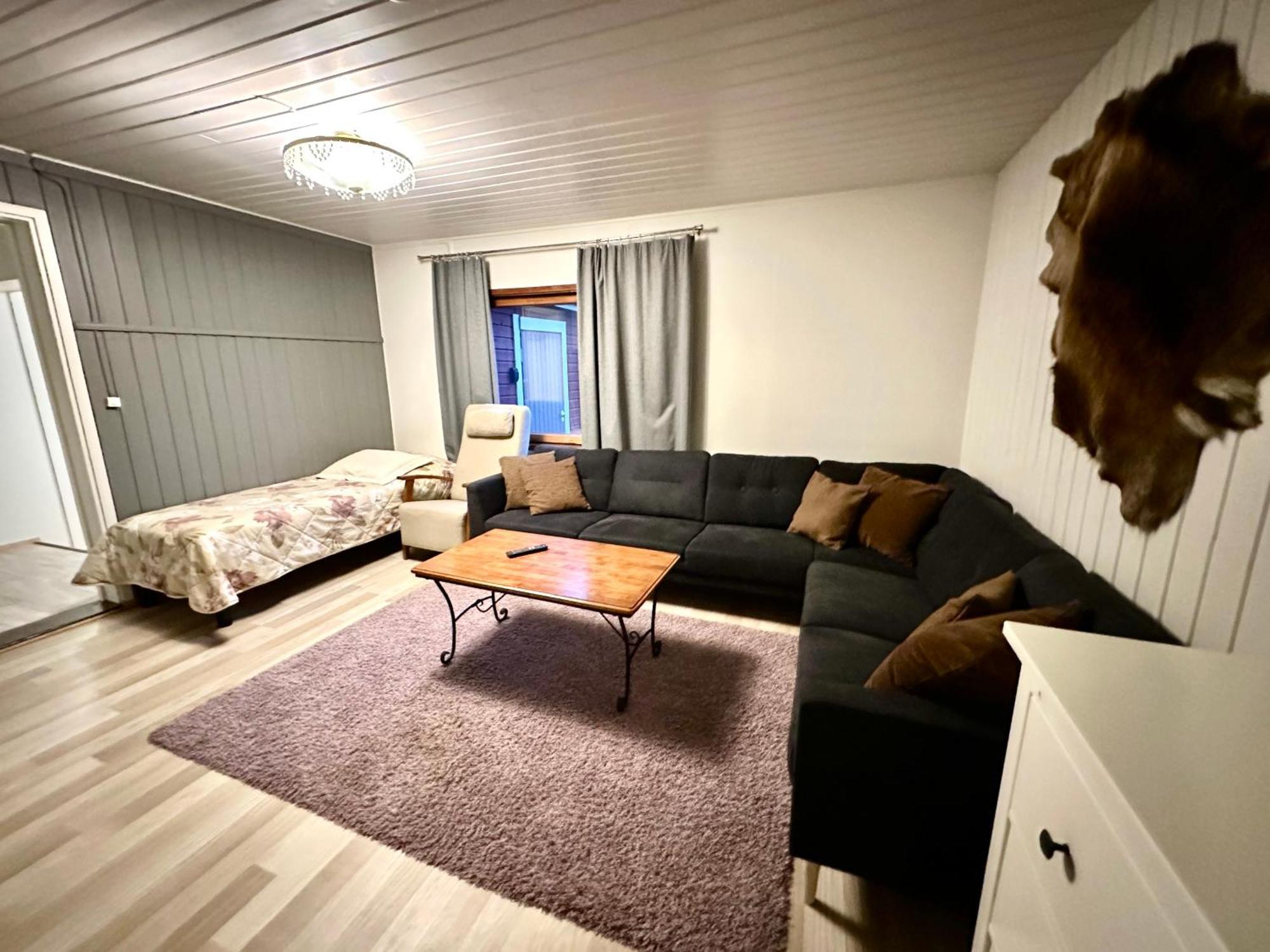 Holiday Home איבלו מראה חיצוני תמונה